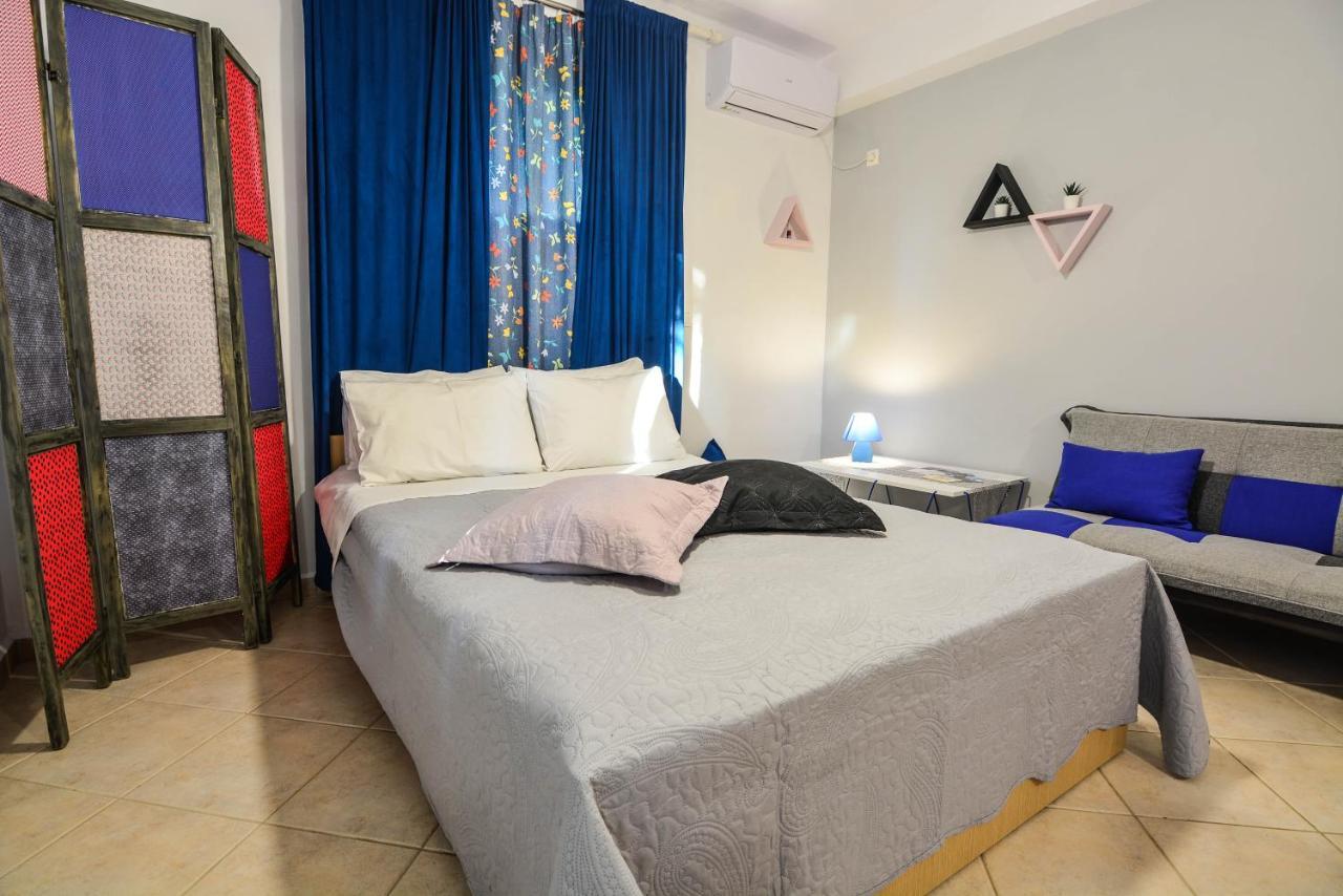 Theoni'S Apartments غزيلوكاسترون المظهر الخارجي الصورة