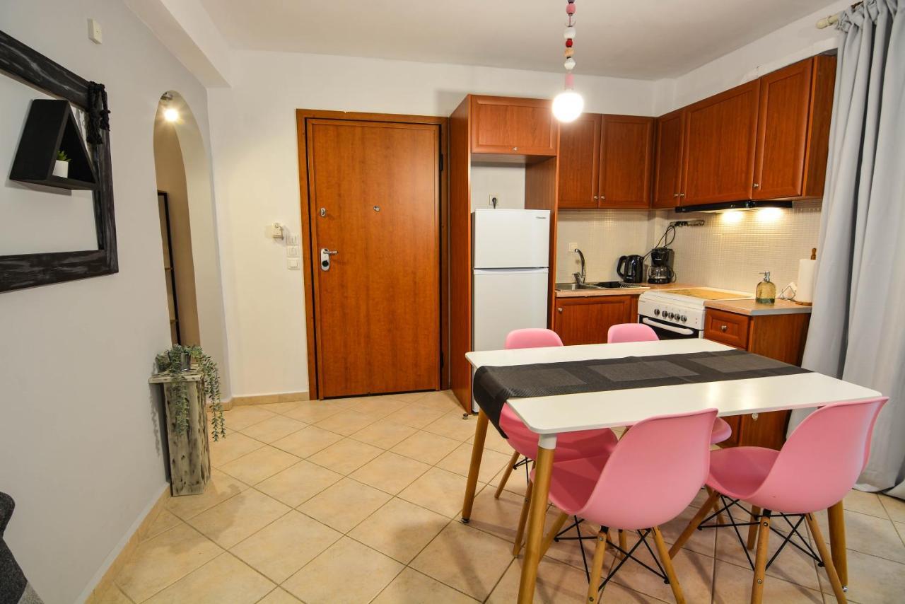 Theoni'S Apartments غزيلوكاسترون المظهر الخارجي الصورة