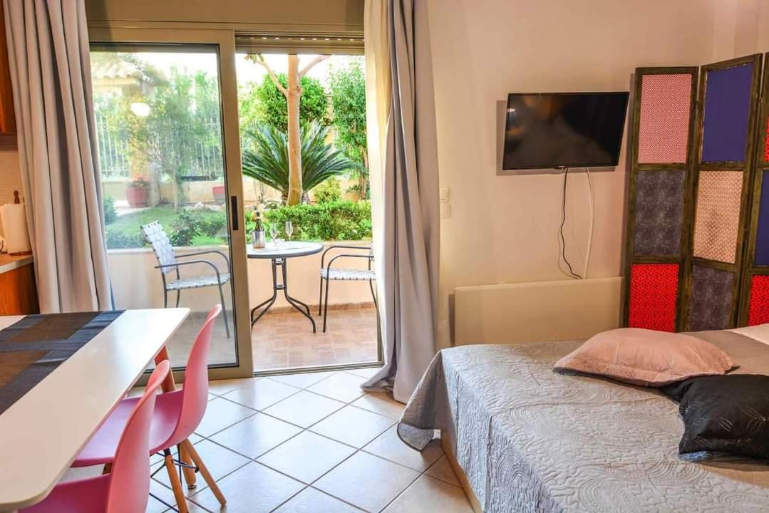 Theoni'S Apartments غزيلوكاسترون المظهر الخارجي الصورة