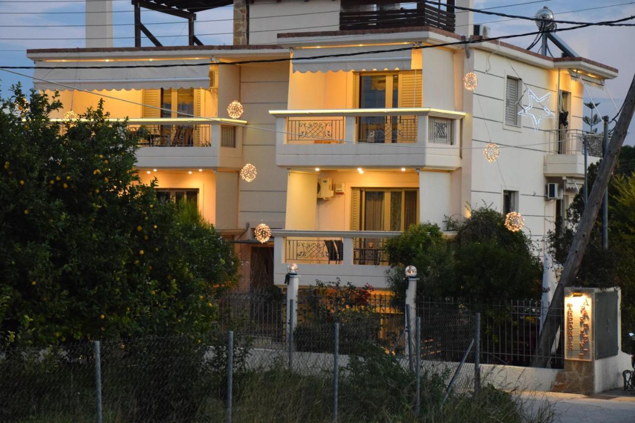 Theoni'S Apartments غزيلوكاسترون المظهر الخارجي الصورة
